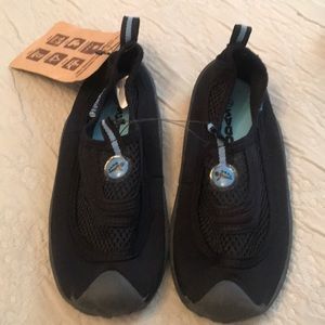 NWT Cudas water shoe size 12